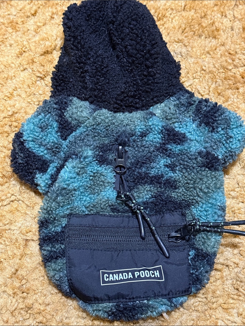 Canada pooch jacket for little dogs
